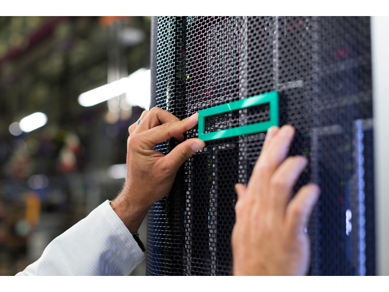 HPE DL360 Gen10 2SFF SATA UFF Backplane Kit (867970-B21)